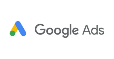 Una vista ravvicinata del logo di Google Ads su uno sfondo bianco